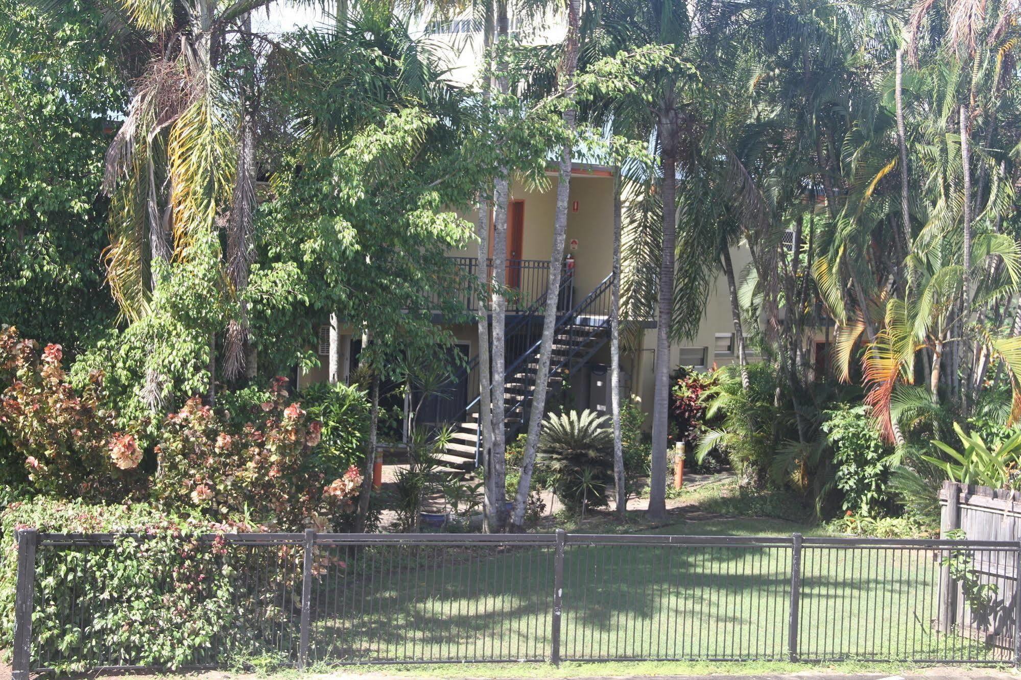 Tropical Queenslander Cairns Exteriör bild