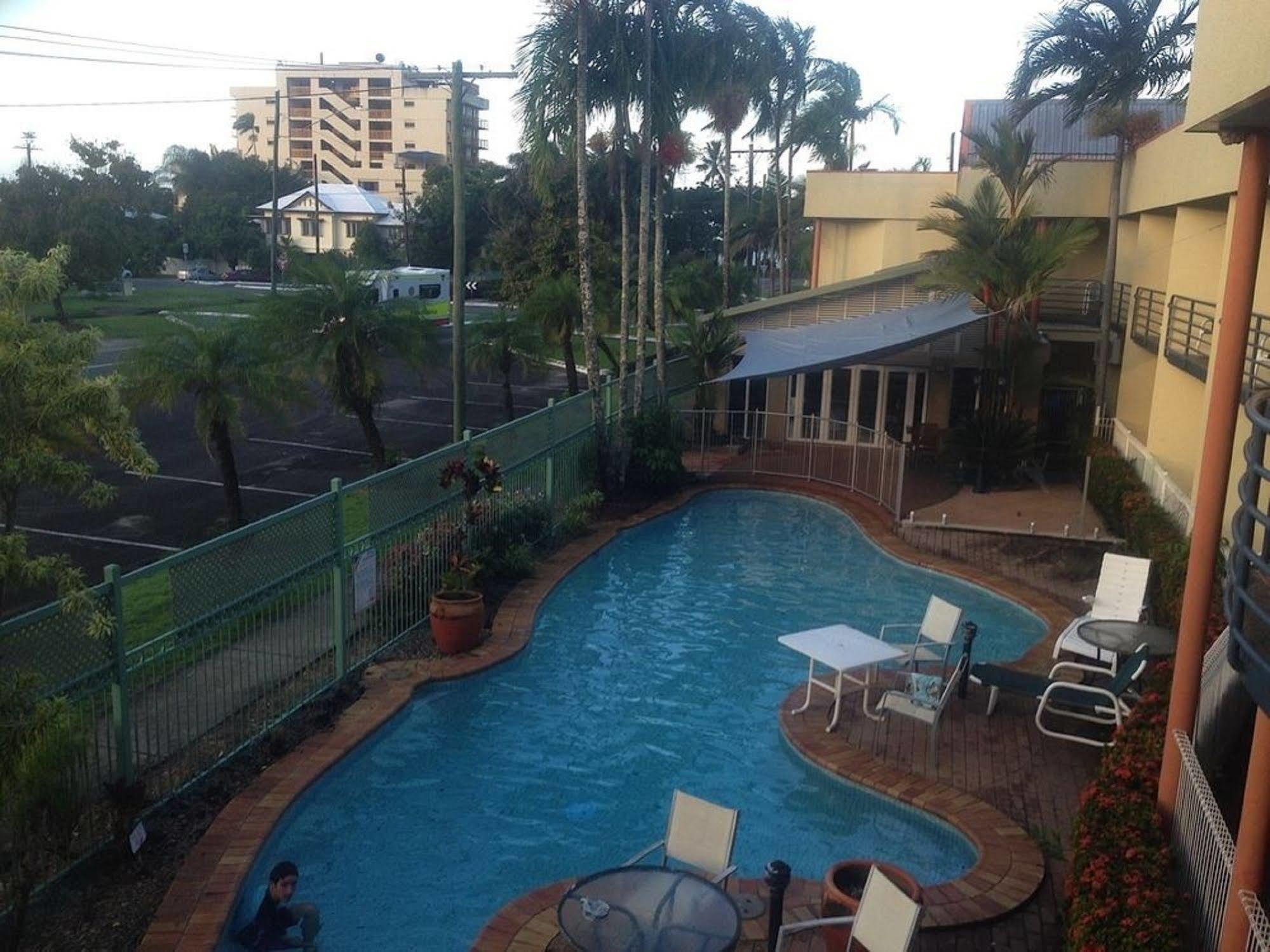 Tropical Queenslander Cairns Exteriör bild